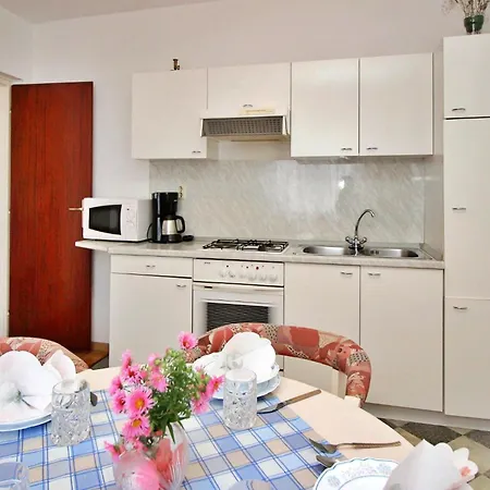 Dragica By Interhome Šilo