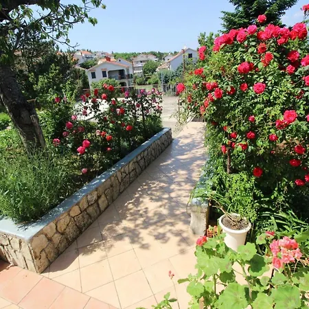 Apartman Dragica By Interhome