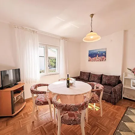 Apartman Dragica By Interhome Šilo
