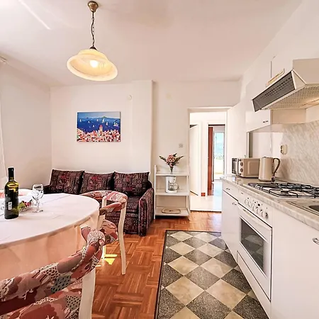 Dragica By Interhome Apartman Šilo